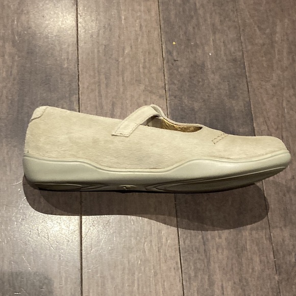 BIRKENSTOCK Footprints beige suede Mary Janes, size 10 - Picture 8 of 8
